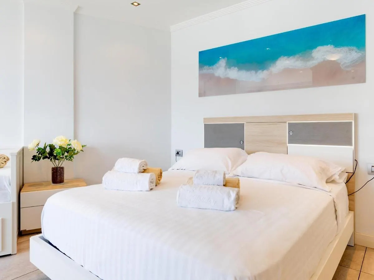 512 La Morera Blanca Luxuri Apartment Playa de las Americas  0*, Playa de las Americas (Tenerife)